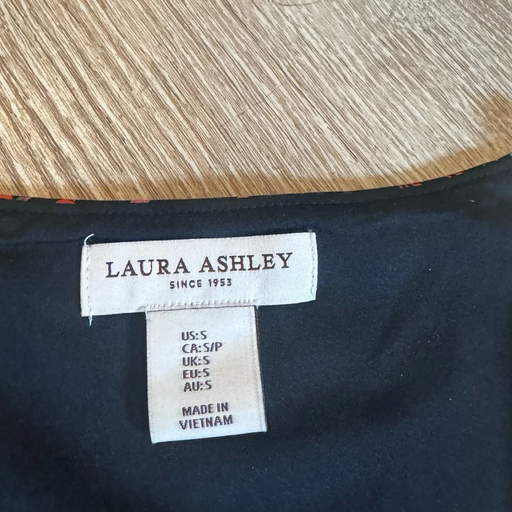 Laura Ashley Floral Women's Top - Multicolor - Picture 2 of 5